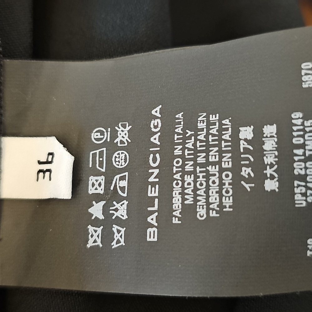 Balenciaga Black Tank With Pink Band At The Back - Picture 13 of 14